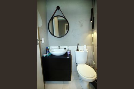 Apartamento para alugar com 49m², 2 quartos e sem vagaBanheiro