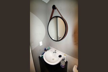 Apartamento para alugar com 49m², 2 quartos e sem vagaBanheiro