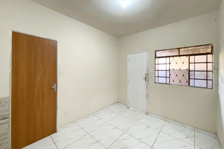 Sala de kitnet/studio para alugar com 1 quarto, 40m² em São Geraldo, Belo Horizonte