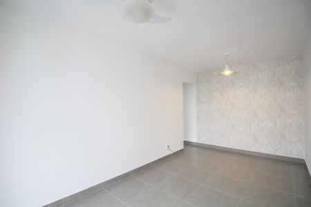 Sala de apartamento para alugar com 2 quartos, 55m² em Jardim Umarizal, São Paulo