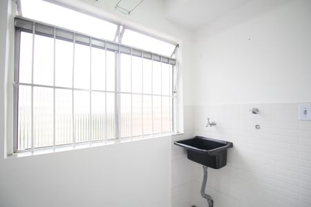 Apartamento para alugar com 55m², 2 quartos e 1 vagaÁrea de Serviço