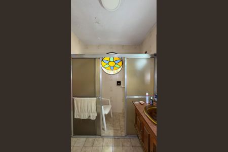 Casa à venda com 280m², 3 quartos e 4 vagasBanheiro da Suíte 3