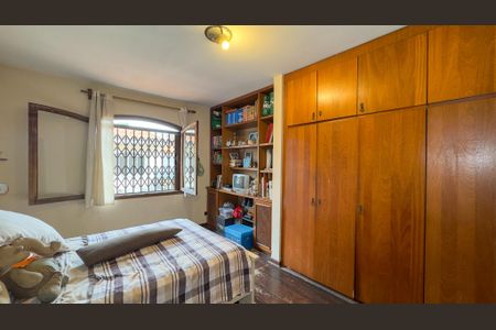 Casa à venda com 280m², 3 quartos e 4 vagasQuarto 