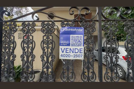Casa à venda com 280m², 3 quartos e 4 vagasPlaca