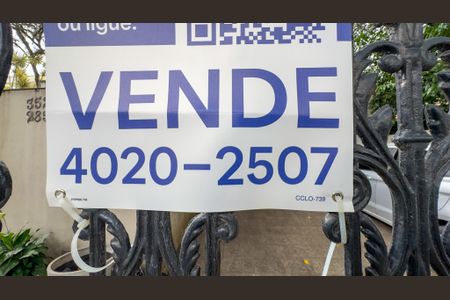 Casa à venda com 280m², 3 quartos e 4 vagasPlaca