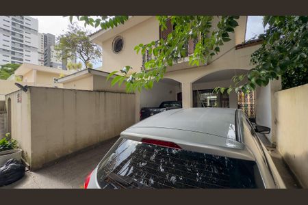 Casa à venda com 280m², 3 quartos e 4 vagasGaragem