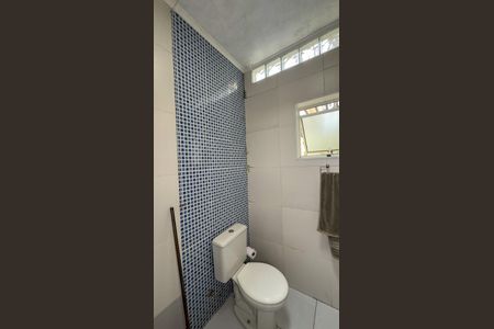 Casa à venda com 280m², 3 quartos e 4 vagasBanheiro da Suíte 1