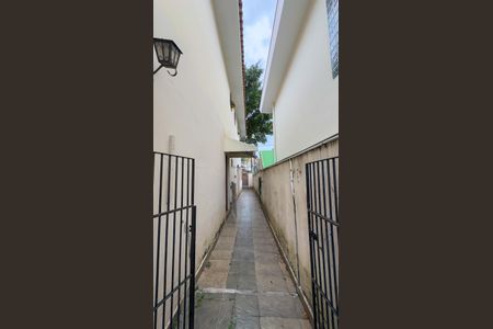Casa à venda com 280m², 3 quartos e 4 vagasQuintalQuintal