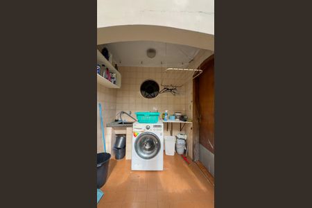 Casa à venda com 280m², 3 quartos e 4 vagasÁrea de Serviço