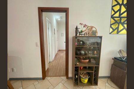 Apartamento à venda com 77m², 3 quartos e 2 vagas
