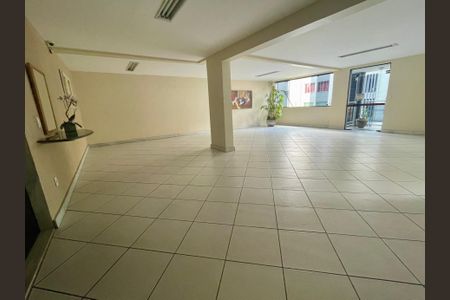 Apartamento à venda com 77m², 3 quartos e 2 vagas