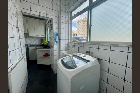 Apartamento à venda com 77m², 3 quartos e 2 vagas