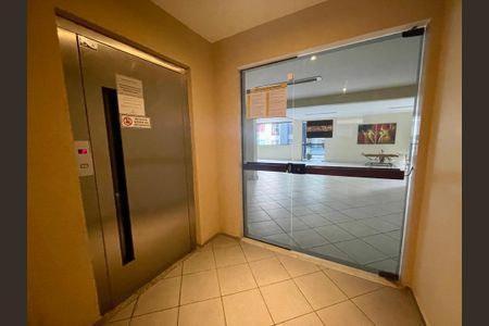 Apartamento à venda com 77m², 3 quartos e 2 vagas