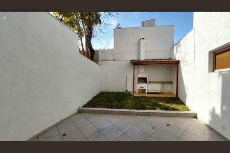 Casa à venda com 4 quartos, 230m² em Vila Clementino, São Paulo