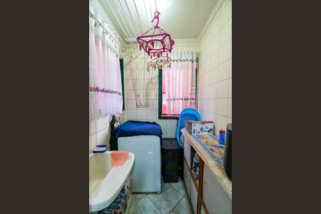 Apartamento à venda com 58m², 2 quartos e 1 vagaCozinha e Área de Serviço