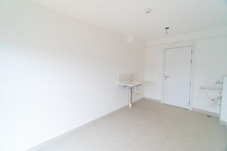 Sala - Cozinha de apartamento à venda com 1 quarto, 29m² em Jardim Itacolomi, São Paulo