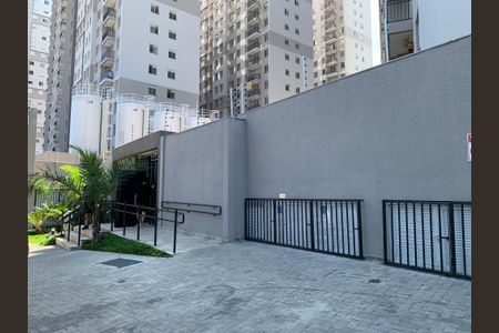 Apartamento para alugar com 39m², 2 quartos e sem vaga Apartamento para alugar com 39m², 2 quartos e sem vagaFachada e portaria