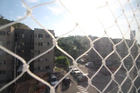 Quarto 1 - Vista de apartamento para alugar com 2 quartos, 48m² em Taquara, Rio de Janeiro