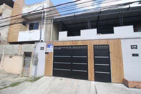 Casa para alugar com 100m², 1 quarto e 1 vaga Casa para alugar com 100m², 1 quarto e 1 vagaFachada