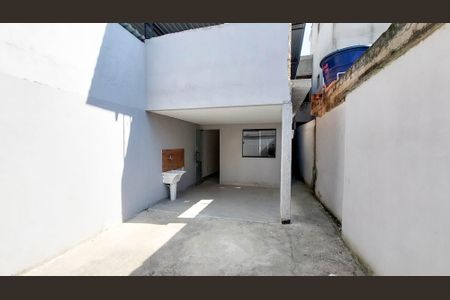 Casa para alugar com 100m², 1 quarto e 1 vaga Casa para alugar com 100m², 1 quarto e 1 vagaQuintal