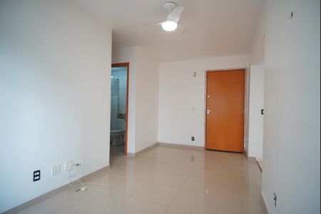 Sala de apartamento para alugar com 2 quartos, 60m² em Morro Santana, Porto Alegre