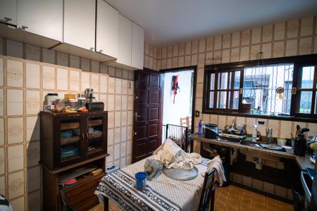 Casa à venda com 170m², 3 quartos e 2 vagasCozinha
