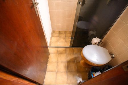 Casa à venda com 170m², 3 quartos e 2 vagasBanheiro Suíte 2