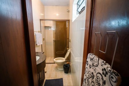 Casa à venda com 170m², 3 quartos e 2 vagasBanheiro Suíte 1