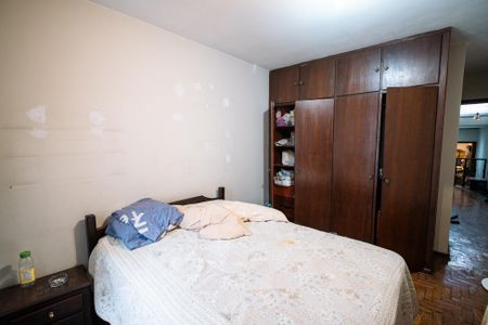 Casa à venda com 170m², 3 quartos e 2 vagasSuíte 2
