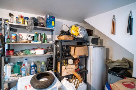 Casa à venda com 170m², 3 quartos e 2 vagasDepósito