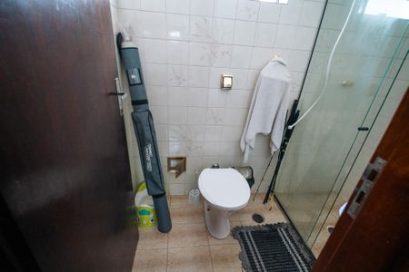 Casa à venda com 170m², 3 quartos e 2 vagasBanheiro Suíte 3