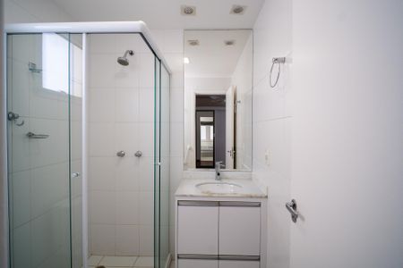 Apartamento à venda com 70m², 3 quartos e 2 vagasBanheiro