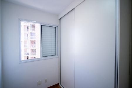 Apartamento à venda com 70m², 3 quartos e 2 vagasQuarto 2