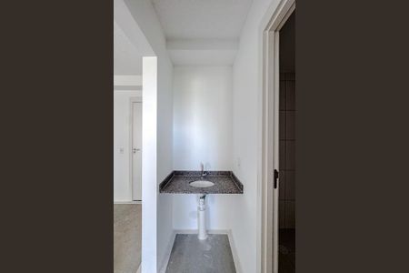 Apartamento à venda com 35m², 2 quartos e sem vaga Apartamento à venda com 35m², 2 quartos e sem vagaBanheiro