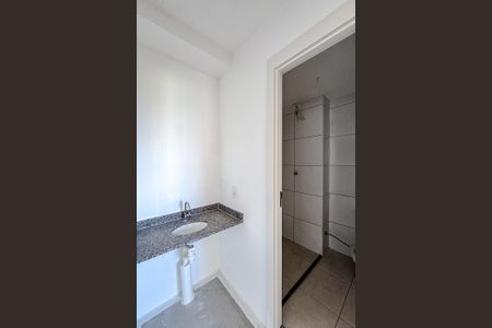 Apartamento à venda com 35m², 2 quartos e sem vaga Apartamento à venda com 35m², 2 quartos e sem vagaBanheiro
