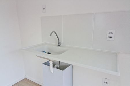 Apartamento para alugar com 35m², 2 quartos e sem vaga Apartamento para alugar com 35m², 2 quartos e sem vagaSala e cozinha