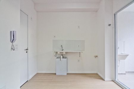 Apartamento para alugar com 35m², 2 quartos e sem vaga Apartamento para alugar com 35m², 2 quartos e sem vagaSala e cozinha