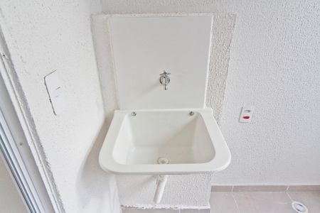 Apartamento para alugar com 35m², 2 quartos e sem vaga Apartamento para alugar com 35m², 2 quartos e sem vagaÁrea de Serviço