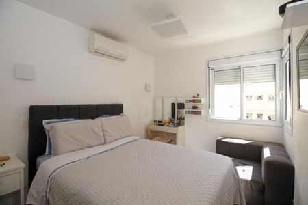 Apartamento à venda com 103m², 2 quartos e 2 vagasSuíte