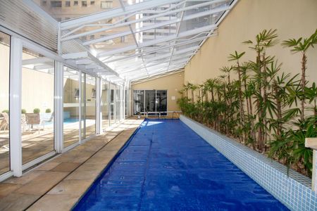 Apartamento à venda com 103m², 2 quartos e 2 vagasÁrea Comum - Piscina Climatizada