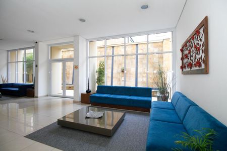 Apartamento à venda com 103m², 2 quartos e 2 vagasHall Social