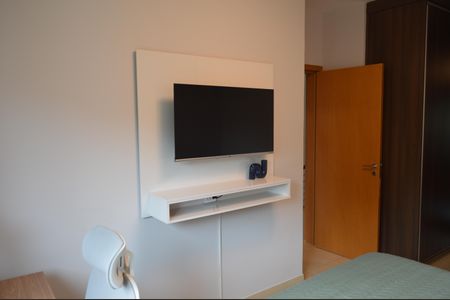 Casa de condomínio para alugar com 260m², 3 quartos e 4 vagasSuíte 2