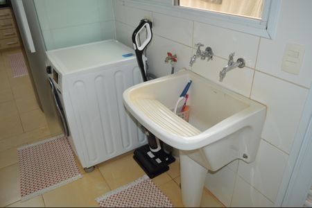 Casa para alugar com 260m², 3 quartos e 4 vagasÁrea de Serviço