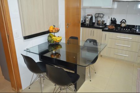 Casa para alugar com 260m², 3 quartos e 4 vagasCozinha