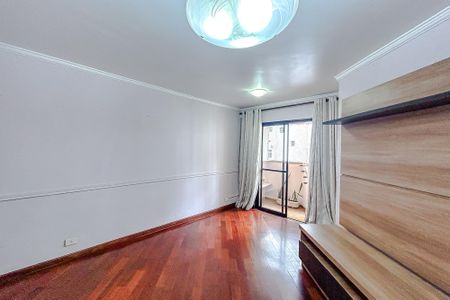 Apartamento para alugar com 74m², 3 quartos e 1 vagaSala