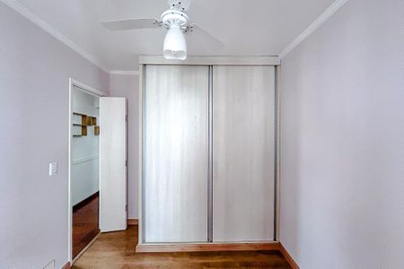 Apartamento para alugar com 74m², 3 quartos e 1 vagaQuarto 1 - Armários
