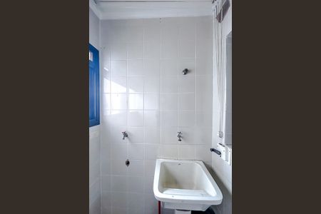 Apartamento para alugar com 74m², 3 quartos e 1 vagaÁrea de Serviço