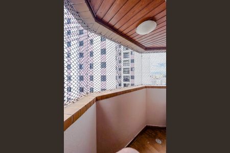 Apartamento para alugar com 74m², 3 quartos e 1 vagaVaranda do Quarto 1