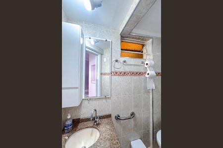 Apartamento para alugar com 74m², 3 quartos e 1 vagaBanheiro da Suíte