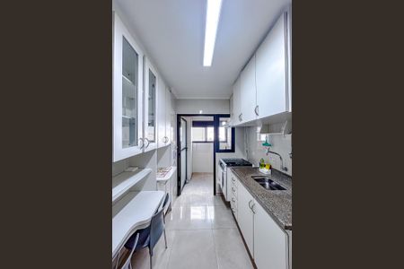 Apartamento para alugar com 74m², 3 quartos e 1 vagaCozinha